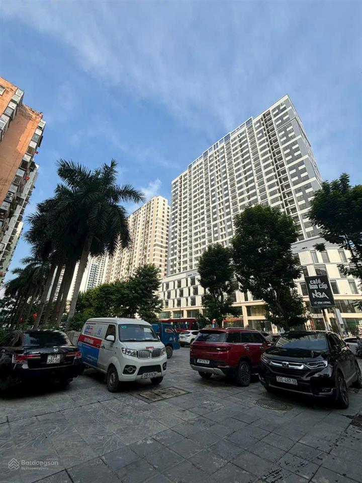 Bán căn 2n2vs diện tích 65,4m2 giá 7,5 tỷ tòa handiresco 31 lê văn lương. e 0988 982 ***