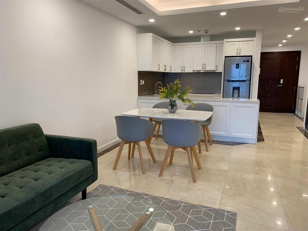 Cho thuê căn hộ cao cấp 3 phòng ngủ tại d'. le roi soleil  59 xuân diệu, giá 22 tr.  0363 728 ***