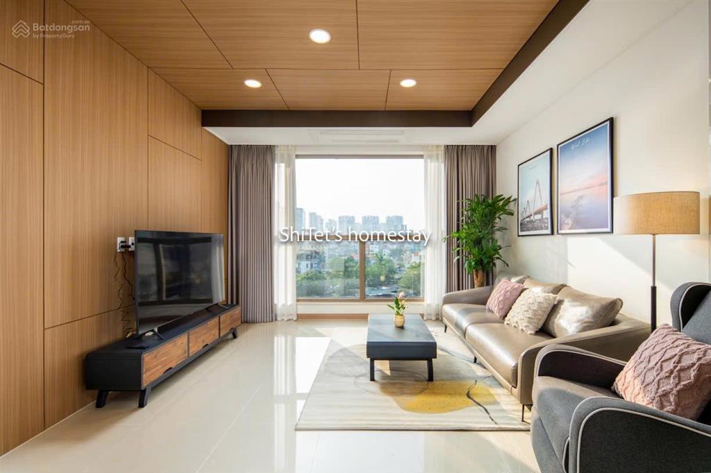 Em cần cho thuê căn hộ 3pn 128m2 full nội thất tại chung cư cao cấp starlake  tây hồ tây giá 45tr
