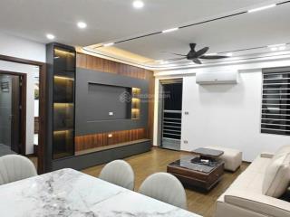 Chính chủ cần bán gấp căn hộ chung cư 100 m2, 3 pn tòa ct1.1 mễ trì hạ