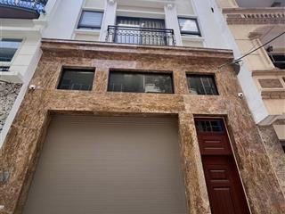 Nhà mặt phố lò đúc 70m  mt 5m  67.5 tỷ  lô góc 2 thoáng  kinh doanh đa dạng