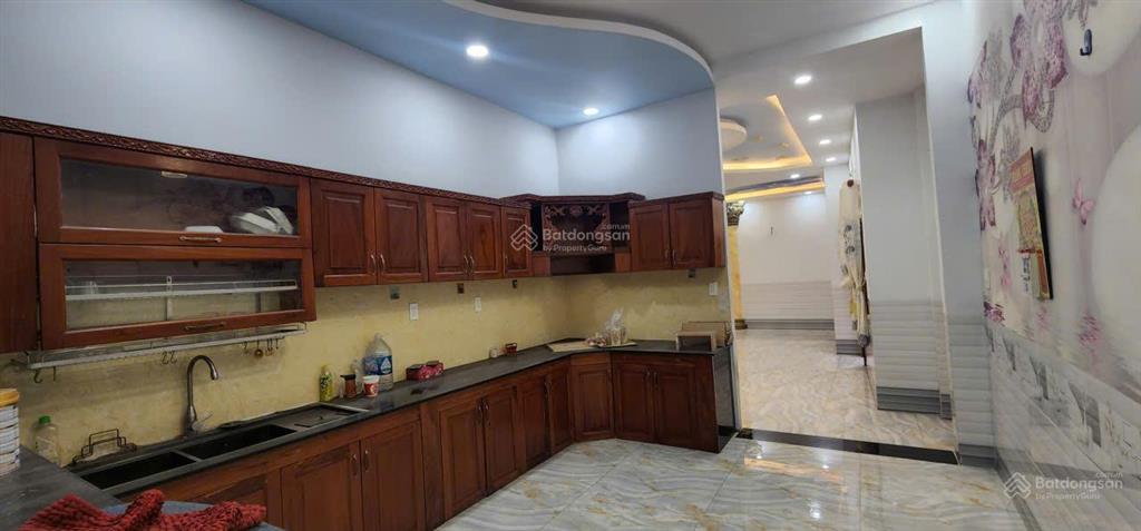 Bán nhà tại hẻm đường lê thị hoa, 6,7 tỷ có thương lượng, 143,2m2, 3 tầng, mt 4m nở hậu