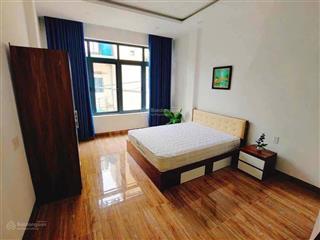 Tòa căn hộ 5 tầng phạm cự lượng, 81m2, 8 phòng cho thuê, doanh thu 36 triệu/tháng, gần khu phố tây