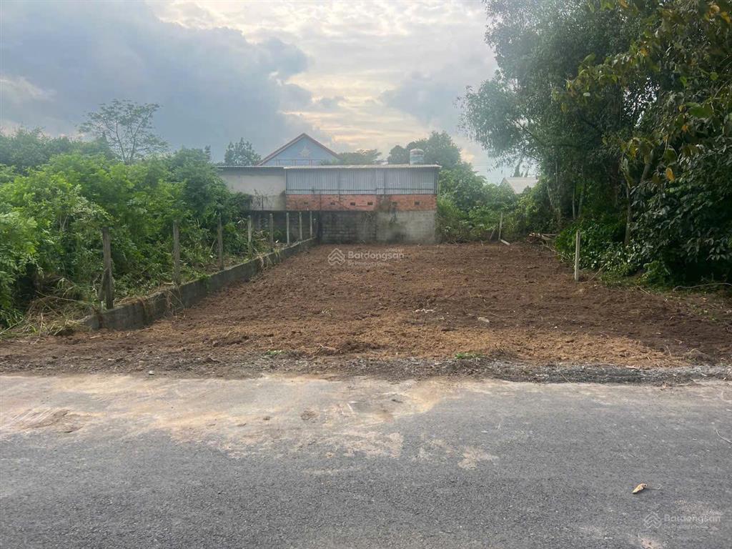 Ngộp ngân hàng! cần bán gấp lô đất 242m2. giá 690 triệu. ngay trung tâm xã phạm văn cội, củ chi