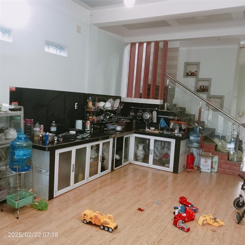 Bán nhà riêng tại 288 độc lập, 4,4 tỷ, 280m2, chính chủ giá siêu hời, phước long, bình phước