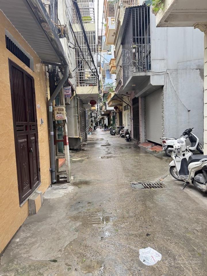 Duy nhất một căn 50m2 ô tô vào nhà ô tô tránh 10m, ngõ phân lô cán bộ đường sắt phố đại từ