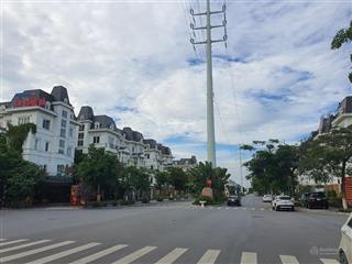 Đầu tư sinh lời cao  đất dịch vụ hoài đức, mặt tiền lớn, vị trí cực đẹp, xây 6 tầng!