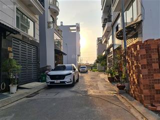 Bán đất khu phân lô đồng bộ dự án 18b, mã lò, lê văn quới, dt 4x15m, giá 4.15 tỷ