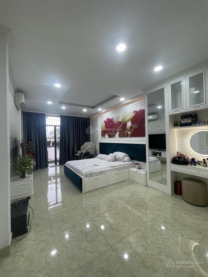 Nhà 55m2 hẻm thông, dòng tiền 40tr, lâm văn bền, 7 tỷ