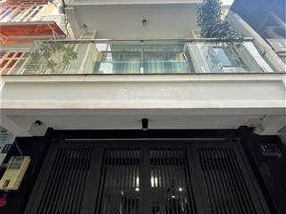Định cư bán nhà 80m2/4,3tỷ cách mạng tháng 8, p10, quận 3. đang cho thuê 29tr/th, gần ga sài gòn