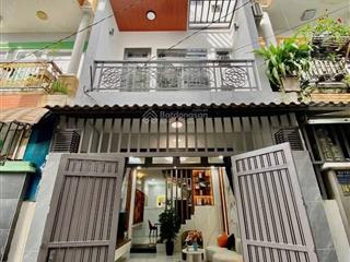 Cần bán gấp nhà đoàn thị điểm p1 phú nhuận. dt 70,4m2/3,28tỷ gần cao đẳng kinh tế đối ngoại 200m