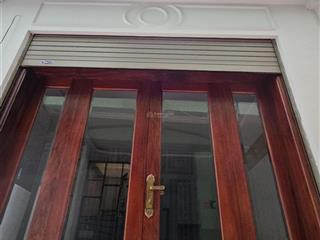 Bán nhà liên mạc lô góc 4,3 tỷ. thoáng sáng ngõ thông rộng cách bãi đỗ xe chỉ 50m