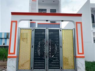 Bán nhà mặt tiền huỳnh thị luông( cách đường 835a 50m
