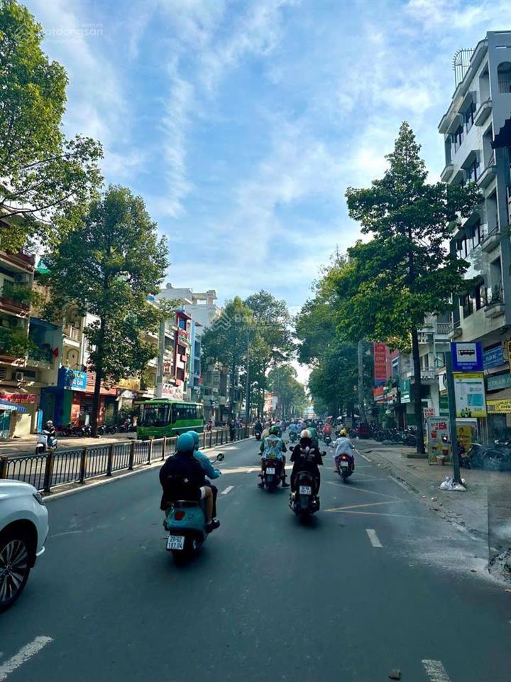 Bán căn lô góc, 3 mặt thoáng, 2mặt tiền, chỉ một căn duy nhất tại đường 3/2, p2, quận 11 giá cực rẻ