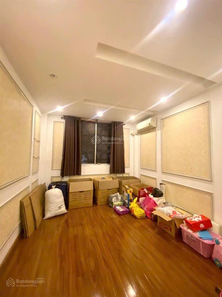 Bán căn lô góc, 3 mặt thoáng, 2mặt tiền, chỉ một căn duy nhất tại đường 3/2, p2, quận 11 giá cực rẻ