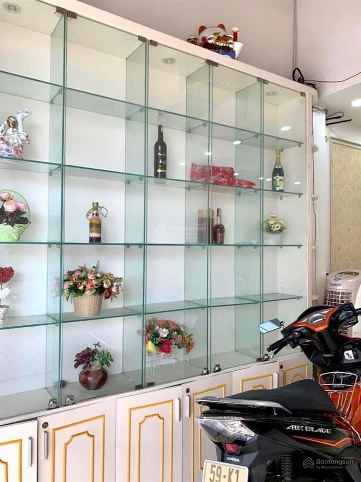 Bán căn lô góc, 3 mặt thoáng, 2mặt tiền, chỉ một căn duy nhất tại đường 3/2, p2, quận 11 giá cực rẻ