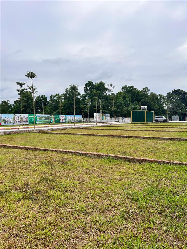 2.5 tỷ chính chủ bán lô đất 100m² trung tâm phú cát sát quốc lộ kết nối trực tiếp khu cnc hòa lạc