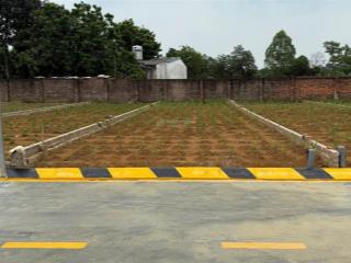 Bán đất nền view hồ kim sơn  hoà lạc,chì nhỉnh 2 tỷ, dt 100m2, full thổ cư, sẵn sổ