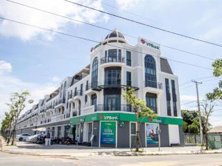 Bán căn nhà shophouse trục chính đường 3/2 trung tâm đức hòa dt 260 m2