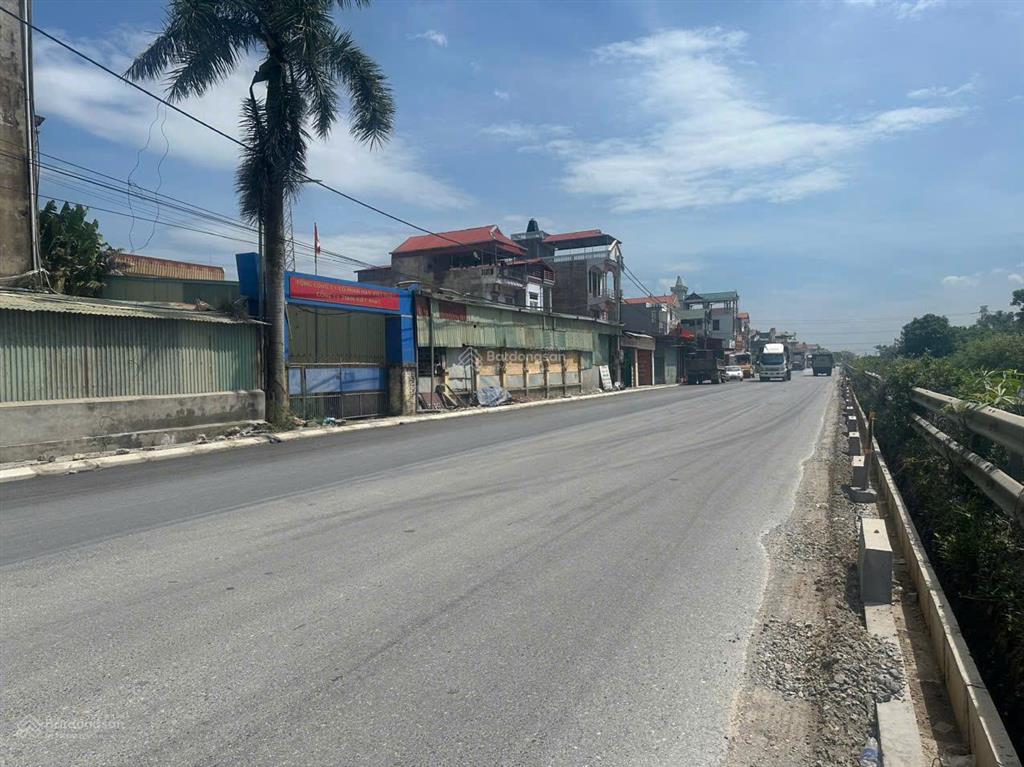 Bán đất 2 mặt đường tỉnh 385 xã đại đồng gần ga và cảng cạn đường sắt lào cai  hải phòng