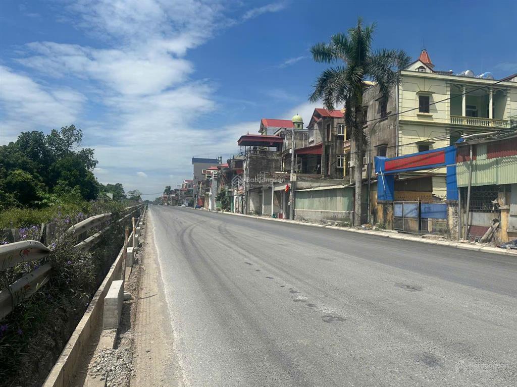 Bán đất 2 mặt đường tỉnh 385 xã đại đồng gần ga và cảng cạn đường sắt lào cai  hải phòng