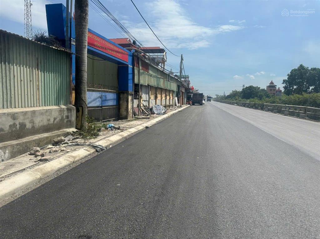 Bán đất 2 mặt đường tỉnh 385 xã đại đồng gần ga và cảng cạn đường sắt lào cai  hải phòng