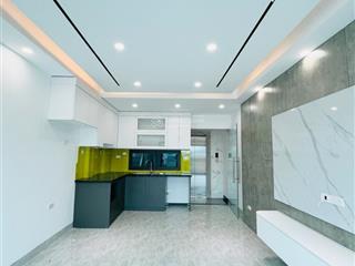 Bán nr 90m2, 20,5 tỷ, 9pn, 6wc tại hào nam, đống đa, hà nội, bao đẹp