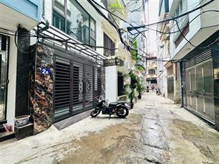 Bán chdv quan hoa, cầu giấy  131m2 x 6 tầng thang máy, 3 thoáng  dòng tiền 1,8 tỷ/ năm  27,38 tỷ