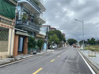 Gia đình cần bán nhà phố 2 tầng đường doãn khuê, đối diện go thái bình