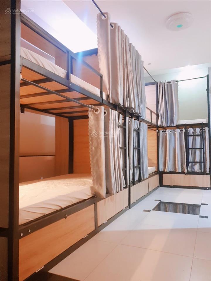 Chốt deal chiếc giường ktx cao cấp tô hiến thành quận 10 trọn gói tất tần tật