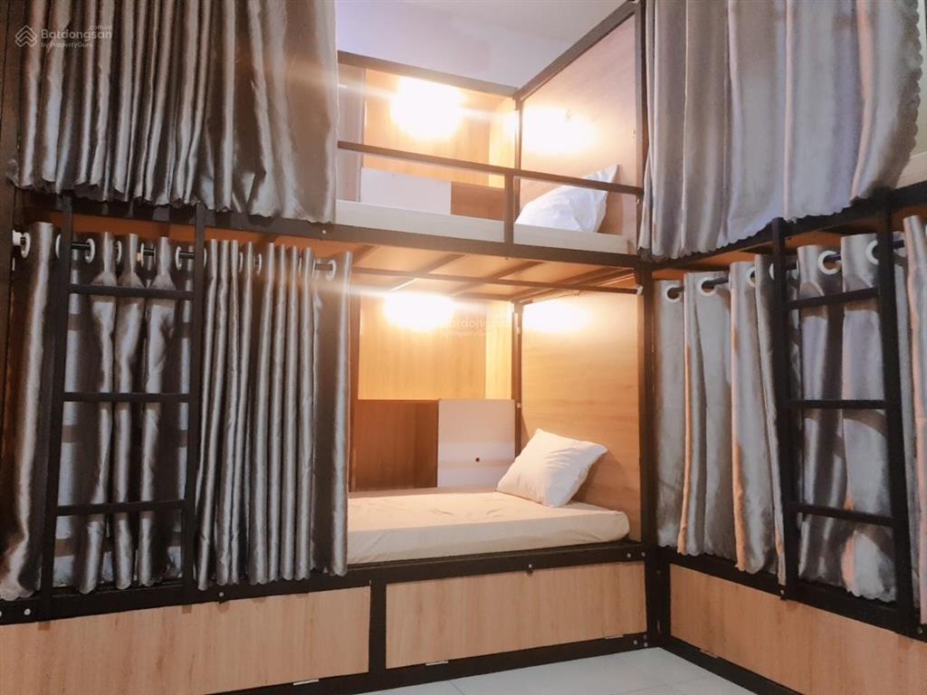 Chốt deal chiếc giường ktx cao cấp tô hiến thành quận 10 trọn gói tất tần tật