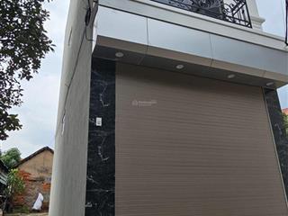 Bán nhà phố thị trấn trạm trôi  thiết kế sang trọng, vị trí vàng.