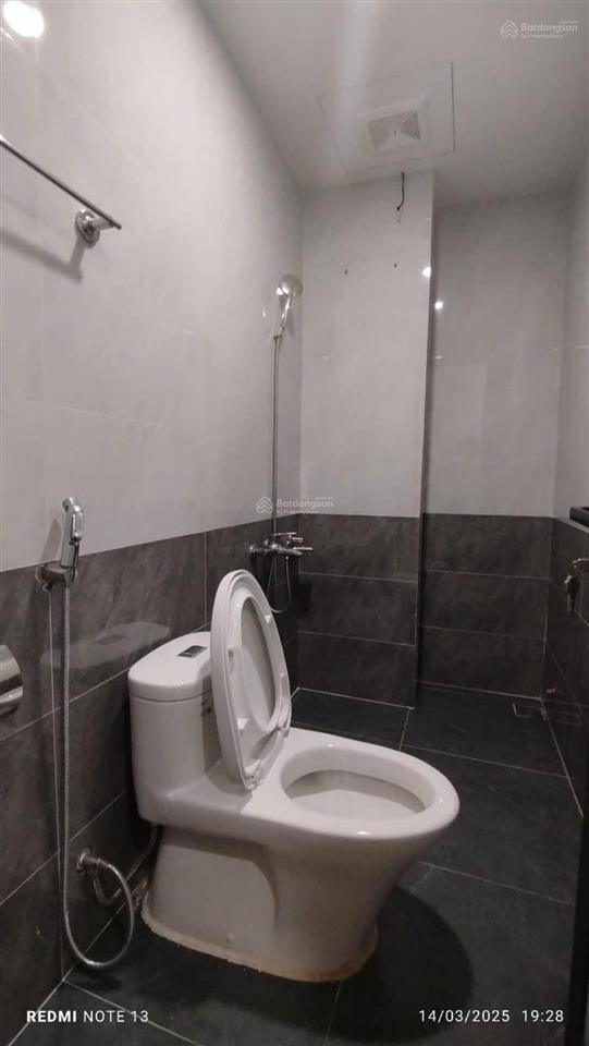 Hiếm có khó tìm lai xá  hoài đức 5 tầng đơn lập, 4,9tỷ. ngõ thông, ô tô qua nhà!