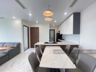 Cho thuê căn hộ 2pn+1 view cầu nhật tân  sunshine city ciputra