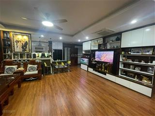 Bán căn hộ 3pn+1 cao cấp  tòa n01t3 khu ngoại giao đoàn