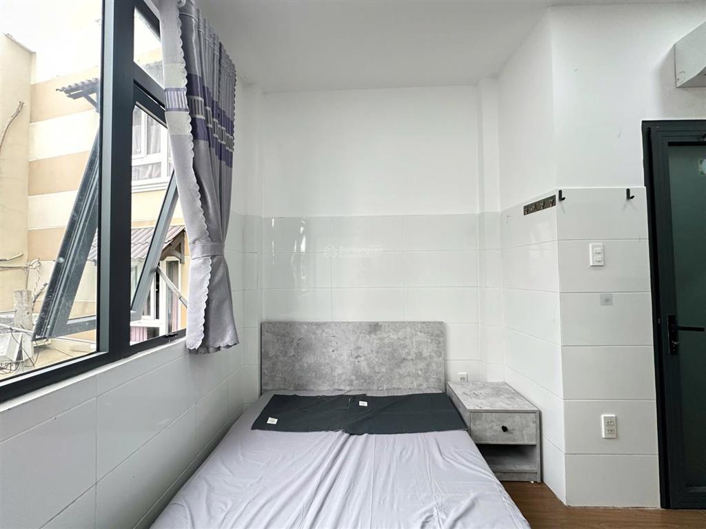 Hot! cho thuê studio tại nguyễn hữu cảnh, p22, bình thạnh, 5 triệu vnd, 30m2, view landmart