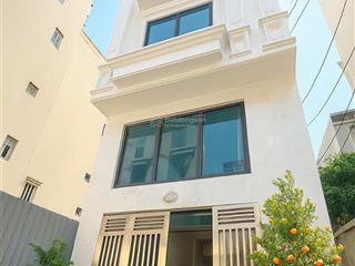 Bán nhà kim giang  lô góc 2 mặt thoáng nhà mới xây 46m2 x 6 tầng 20m đường ô tô
