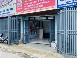 Nhà mới xây vào ở ngay , công chứng trong ngày