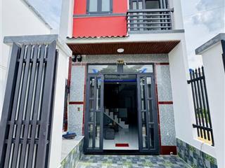Nhà đẹp giá ngộp pháp lý sạch , kẹt tiền bán gấp, giá quá hời