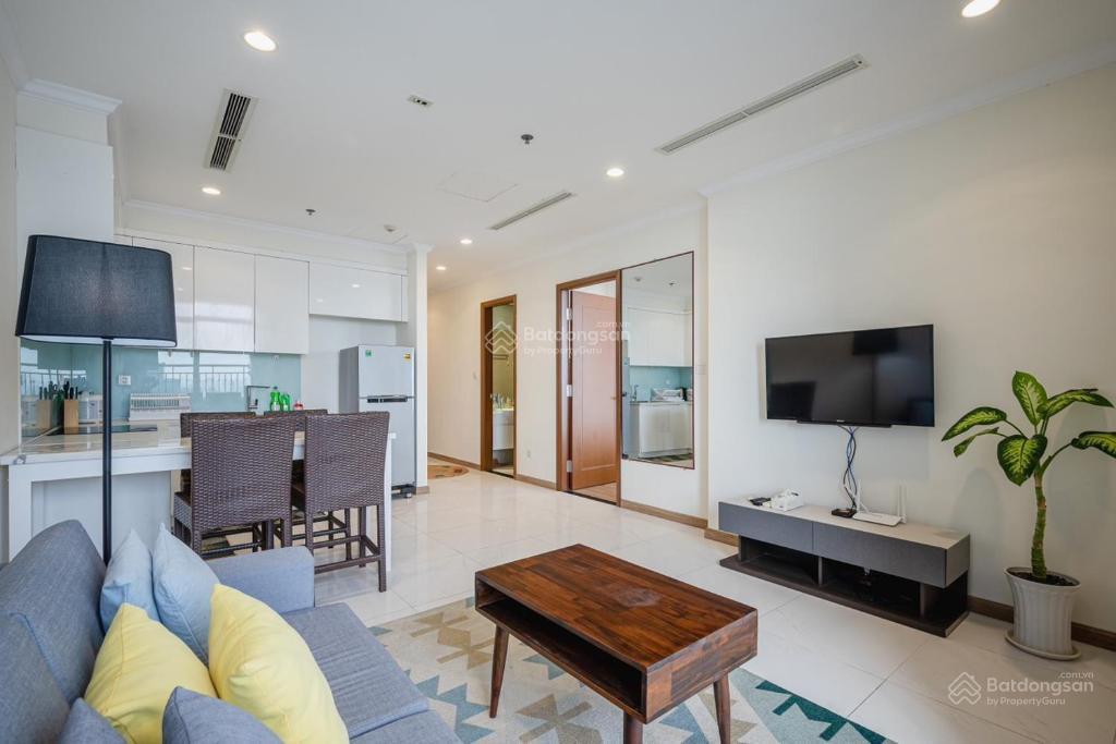 Căn hộ 2pn ngay mặt tiền nguyễn hữu cảnh, bình thạnh. diện tích 60m2 chỉ với 8,6 triệu, vào ở ngay