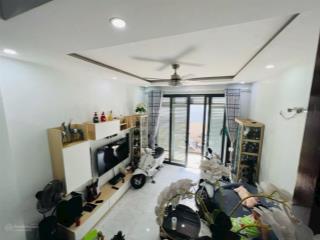 Định cư úc tôi cần bán gấp nhà ngay mặt tiền đường phan xích long. q. phú nhuận. shr