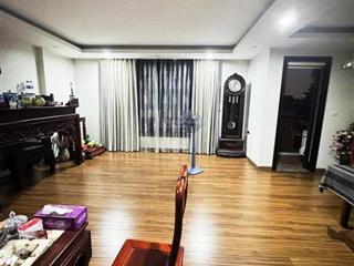 Toà 7 tầng lô góc, thang máy, sang trọng, hiện đại, đẳng cấp. ngõ 152 võ chí công