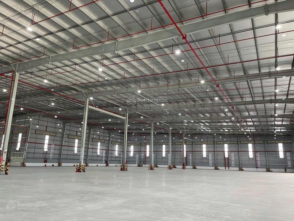 Cho thuê kho xưởng 25.000m2, cắt lẻ từ 1820m2  10.000m2, kcn an phước long đức long thành