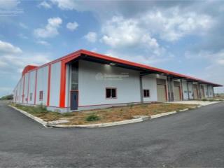 Cho thuê tổng 34.000m2 kho xưởng, cắt từ 1800m2,  15.000m2 riêng biệt, kế kcn nam tân uyên, vsip2