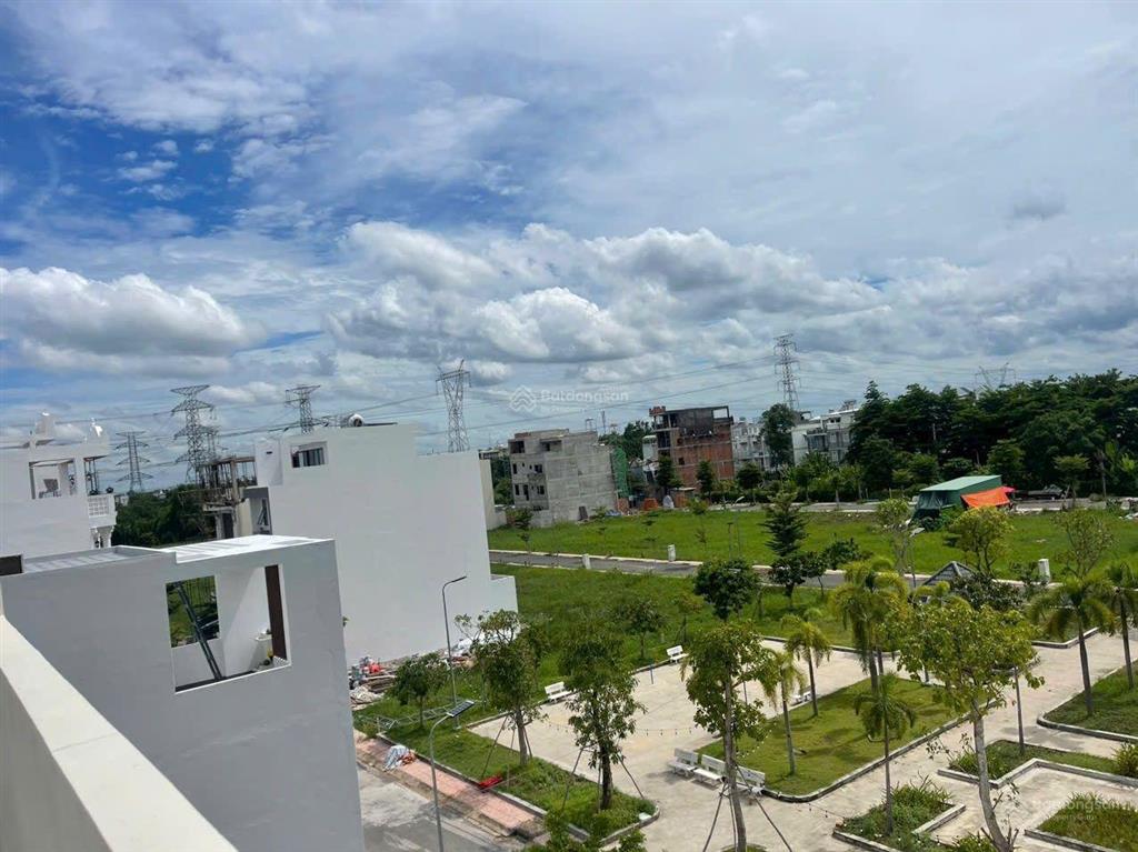 Bán đất 1181 lê văn lương, sài gòn south village 5x19m giá 7,22 tỷ cạnh công viên, xây tự do