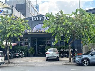 Bán nhà mặt tiền trần não quận 2. dt 6x20m 144m vị trí kinh doanh. dt 144m2. giá 32 tỷ