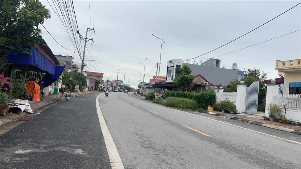 Em cần bán lô đất mặt đường 362 tại minh tân kiến thuỵ hải phòng 0981 702 ***