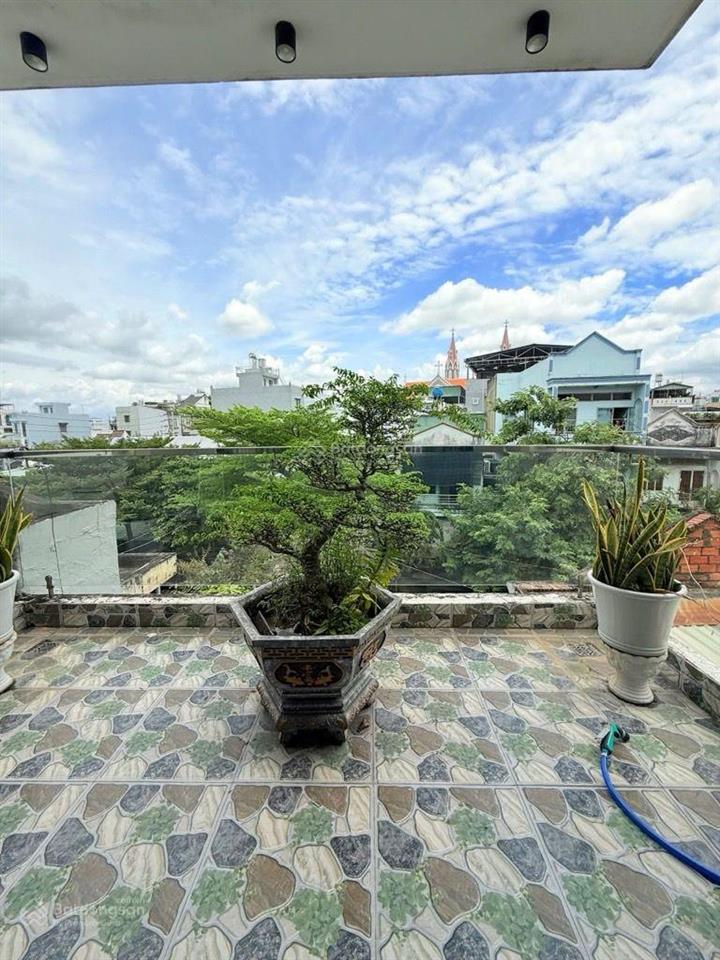 Bán nhà 5 tầng, hxhthang máy, gần trường chinh, 5x20m, quận 12, chỉ 9.5 tỷ