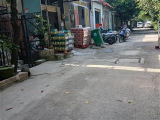 Bán nhà 5.8x28m, gần phạm văn hùm, quận 12, dòng tiền ổn định