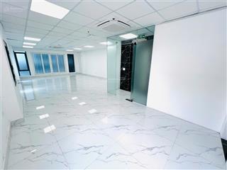 Văn phòng siêu chuyên nghiệp nhưng giá lại siêu rẻ tại cầu giấy, dt 90m2, cực kỳ thoáng